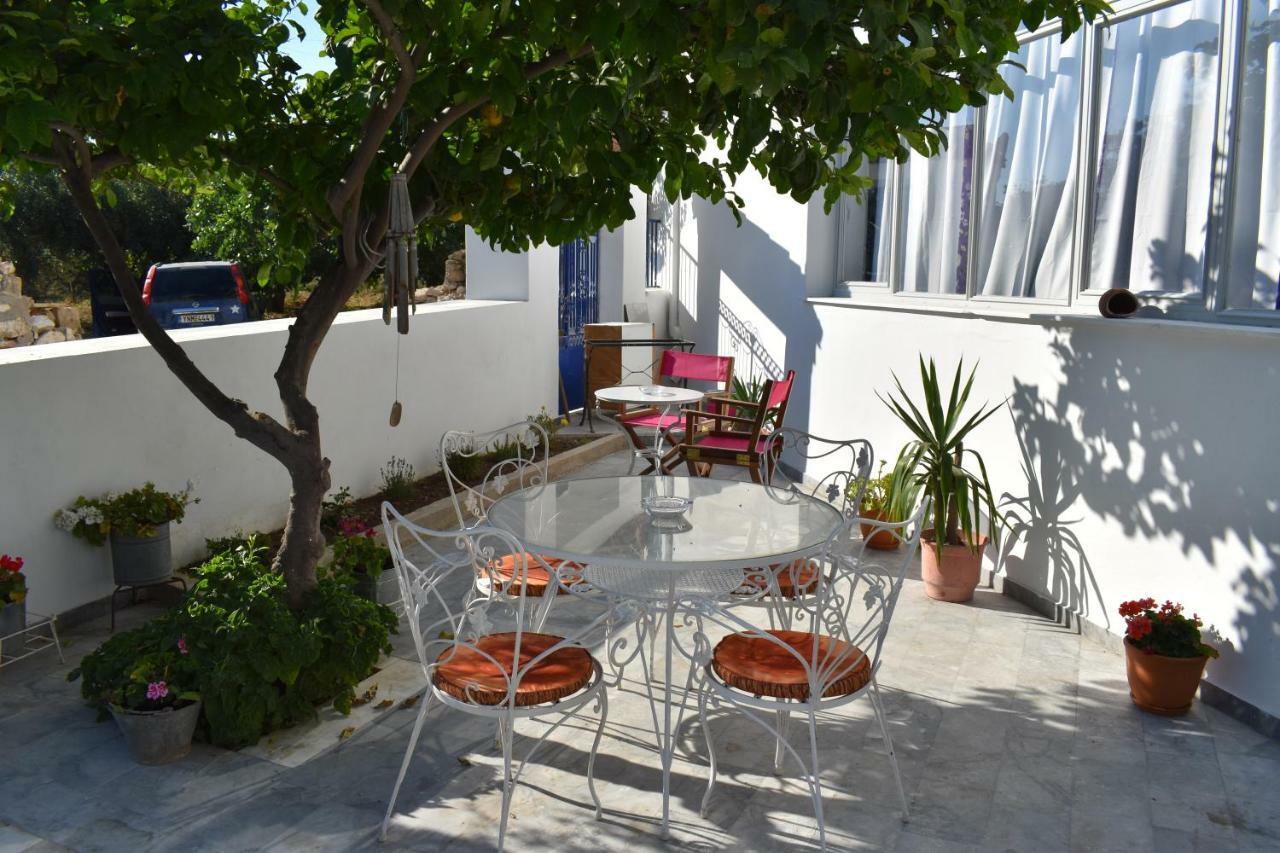 Aphrodite Art Hotel Aegina Экстерьер фото